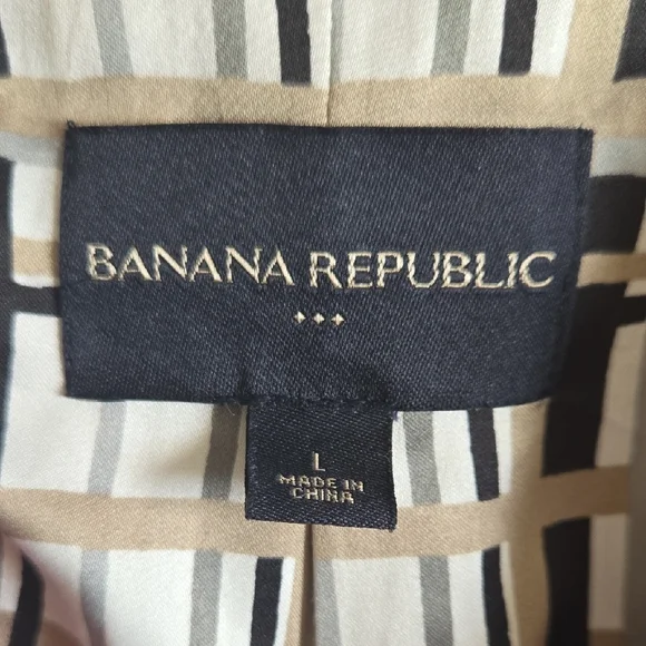 Banana Republic Red Trench Coat - Picture 2 of 11